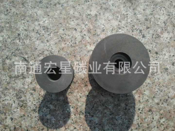 Graphite roller